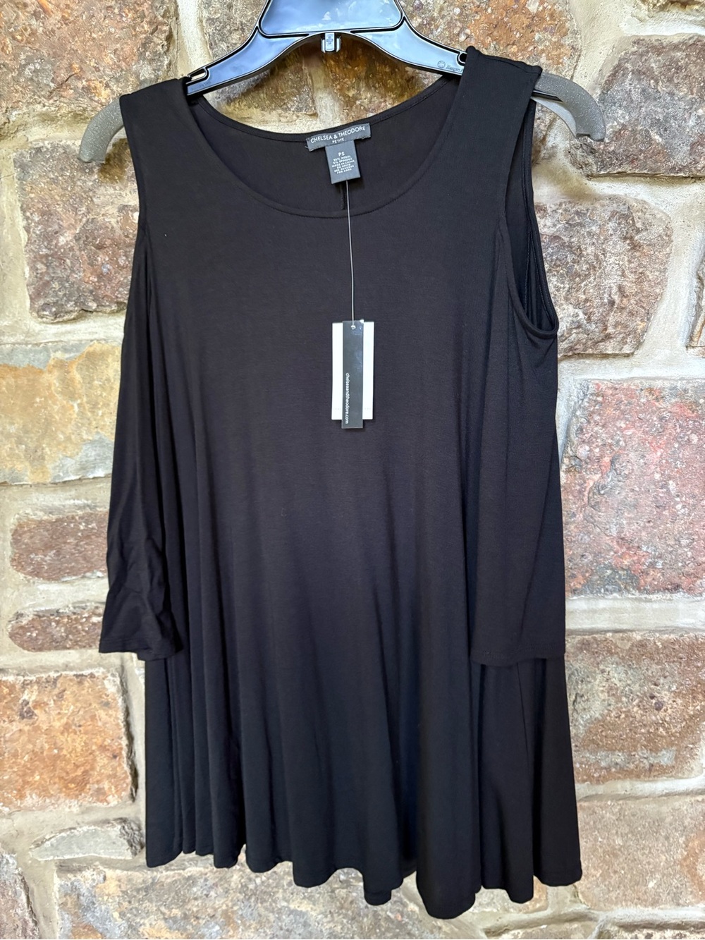 CHELSEA & THEODORE PETITE TUNIC TOP